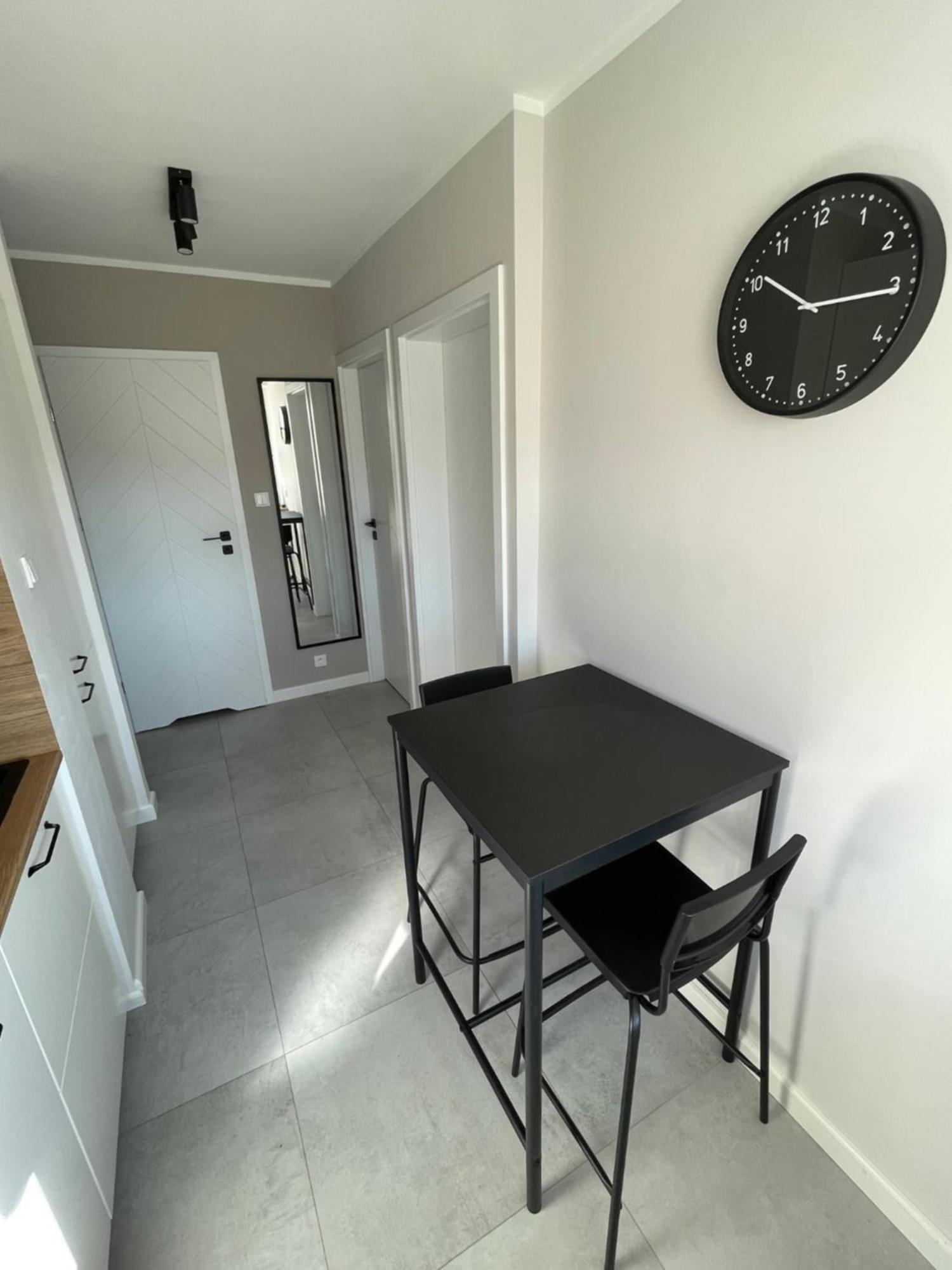Pl. Dabrowskiego 12 By Homeprime Warsaw Exterior photo
